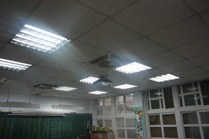 設T5、T8節能燈能源永續管