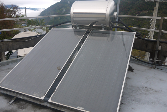 裝置太陽能電熱器